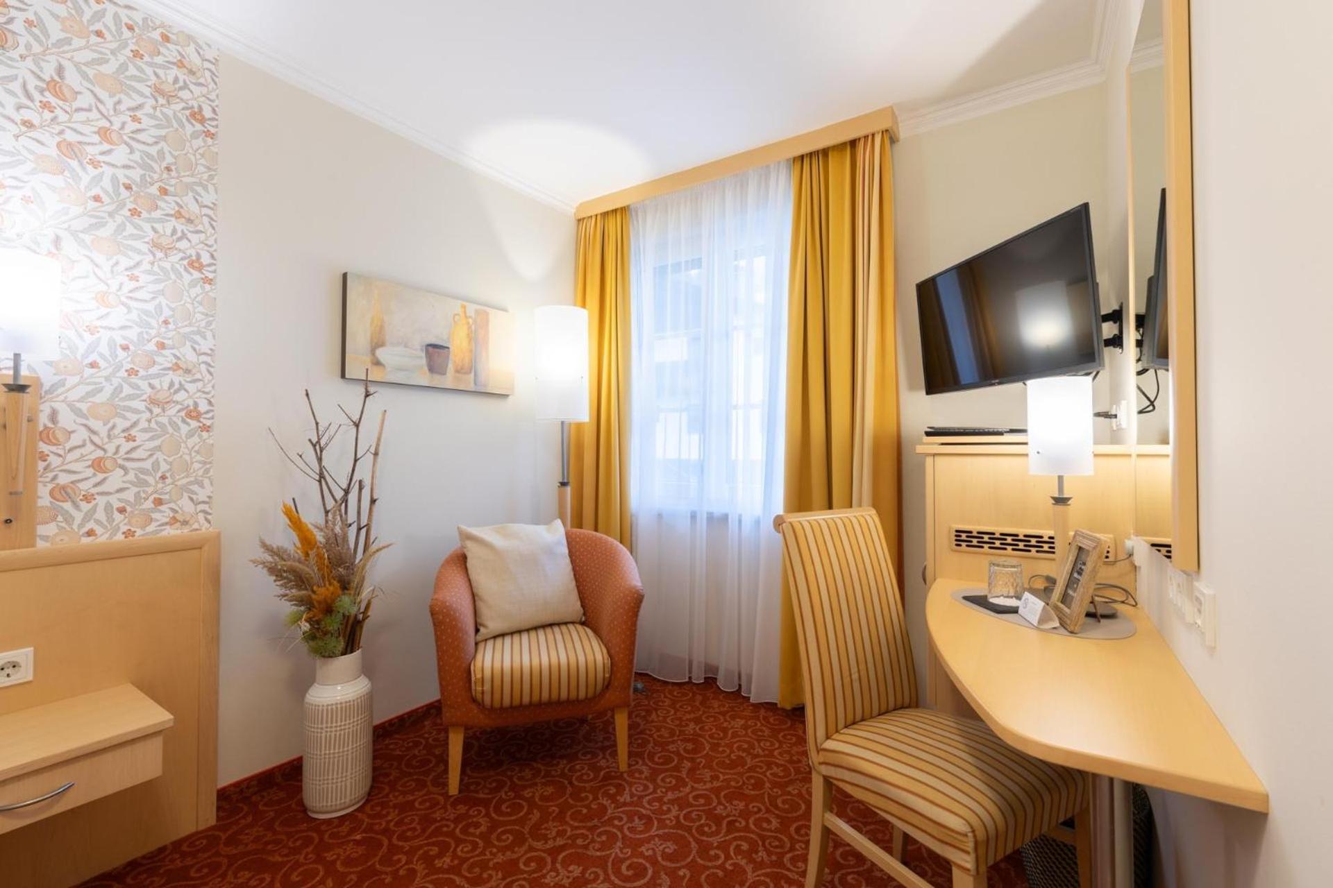 Schliefauhof Hotel Randegg Eksteriør billede